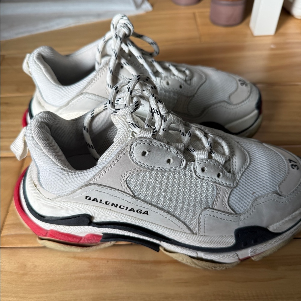 Balenciaga Triple S white red and black